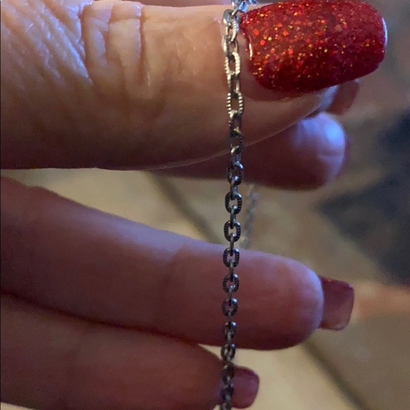 Sterling silver hand engraved and made in Canada - Picture 2 of 3